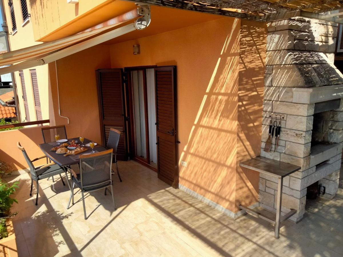 Apartment Ecio Vinkuran Exterior foto
